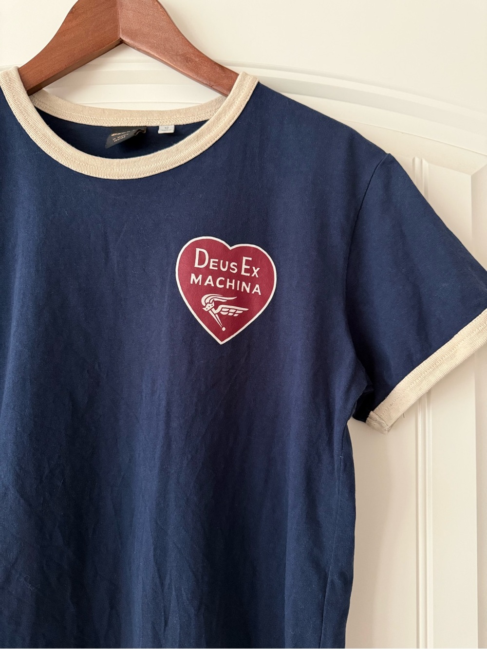 Dues Ex Machina. Affordable Luxury Tshirts. Size M - Picture 3 of 7